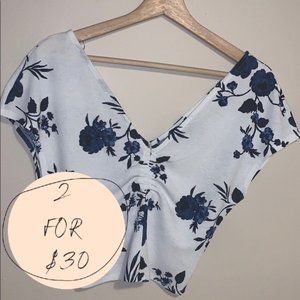 Floral top dynamite